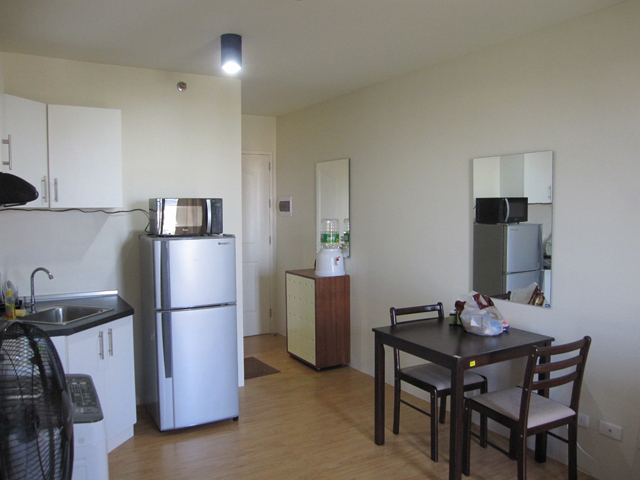 Avida-Cebu-condo-1704-dining